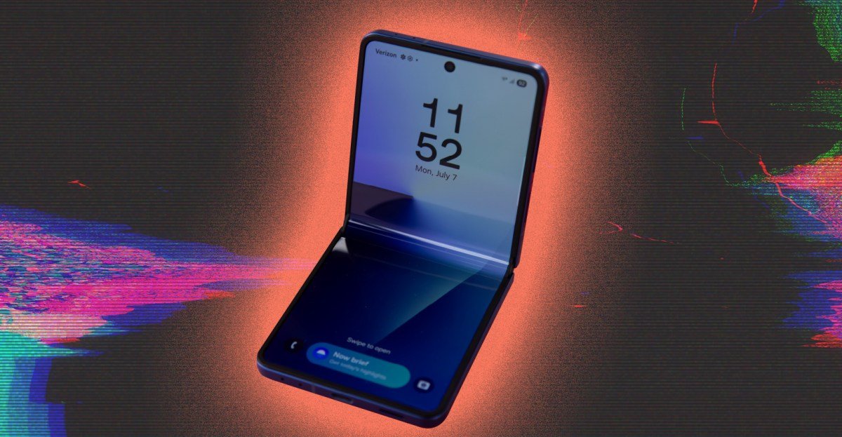 Smartphones are getting fun again